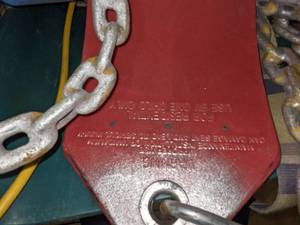 lot 72 image: Basket of Swings - Seats, Chains, Etc.