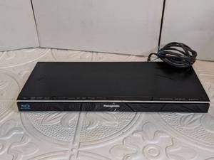 lot 79 image: Panasonic DMP-BDT220 Integrated Wi-Fi 3D Blu-ray DVD Player