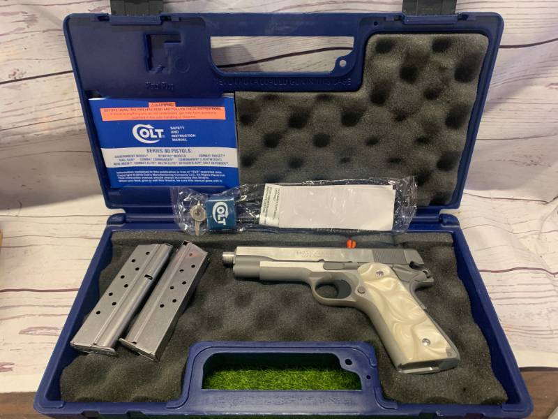 December Gun Auction (WE SHIP) | K-BID