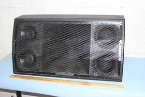 lot 36 image: Sound Physics Labs (Tom Danley) SPL-Trik Synergy Pro Audio Horn Speaker