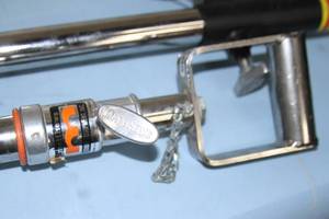 lot 62 image: Matthews Studio Equipment - Light  Audio Bars & Clamps