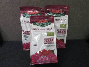 3- 4 lb Jobes Organics Knock Out Ro...
