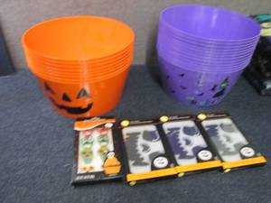 Halloween CandyServing Bowls, Cake...