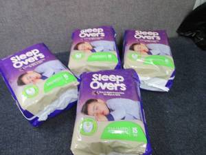 4- 15 ct Sleep Overs SmMed ...