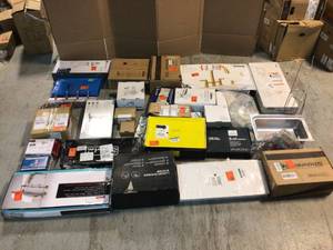 Large lot of assorted of Branded  Kitchen and Bath Faucets and shower heads open box customer returns see pictures