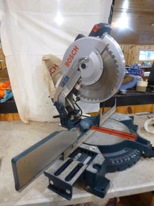 lot 6 image: Bosch Compound Miter Saw