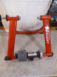 lot 17 image: Ascent Stationary Bicycle Trainer