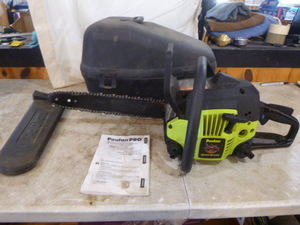 lot 26 image: Poulan 14 Chain Saw