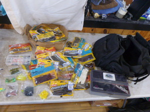 lot 46 image: Fishing Items
