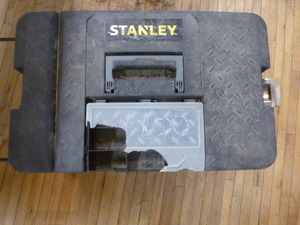 lot 78 image: Stanley Pro Mobile Toolbox