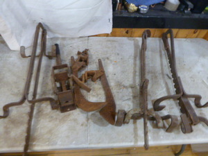 lot 82 image: Roofing Jacks