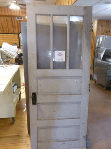 lot 92 image: Exterior Wood Door