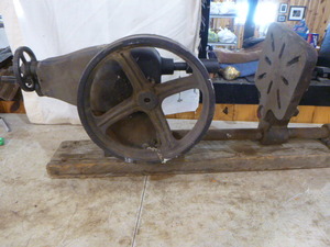 lot 93 image: Vintage Dunlap Drill Press