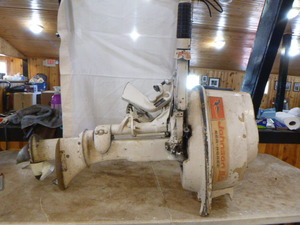 lot 99 image: Johnson Sea-Horse Outboard Motor