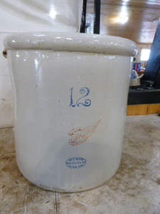 lot 130 image: Red Wing Stoneware Crock