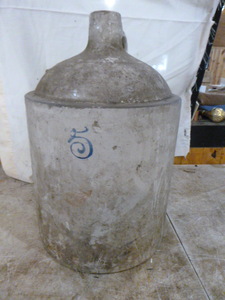 lot 132 image: Red Wing Stoneware Jug