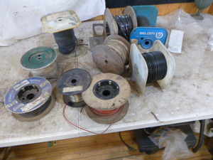 lot 152 image: Lot of Wire