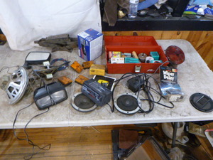 lot 170 image: Automotive Items