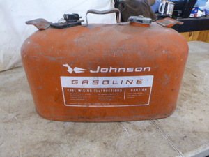 lot 179 image: Johnson Boat Fuel Tank