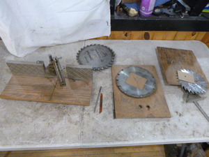 lot 194 image: Miter Box