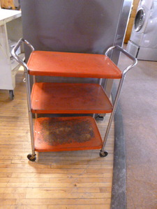 lot 201 image: 3 Tier Rolling Cart