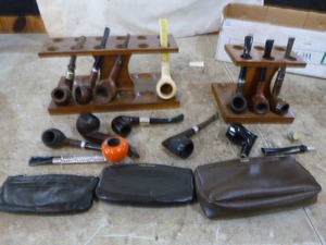 lot 211 image: Tobacco Pipes