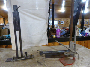 lot 229 image: Metal Stands