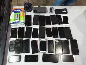 lot 41 image: Assorted Cell Phones, Cases, Charger, New Tracfone, I-Phone, LG, Samsung, T-Mobile, Motorola, Verizon & More
