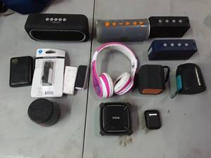 lot 42 image: Blue Tooth Speakers, Portable Batteries, Head Phones