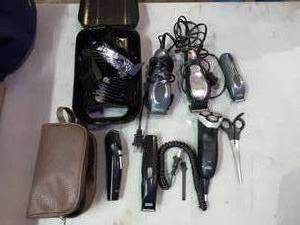 lot 44 image: Clippers, Razors, Shavers, Related