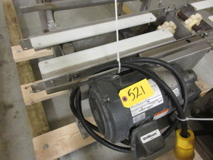 lot 521 image: COMPLETE DRIVE UNIT FOR CHAIN CONVEYOR