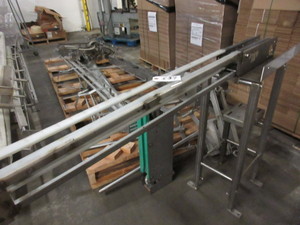 lot 537 image: PALLET OF MISC. 3-14 - 880 CHAIN CONVEYOR PIECES