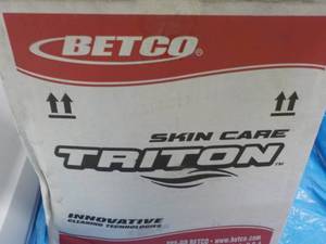 Betco 4 Liter Jug Triton Skin Care ...