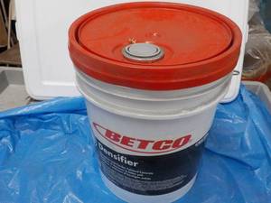 Betco 5 Gallon Pail Densifier Compo...