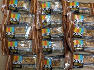30 Kind Minis Milk Chocolate Peanut...