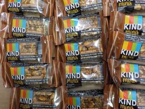 30 Kind Minis Milk Chocolate Peanut...