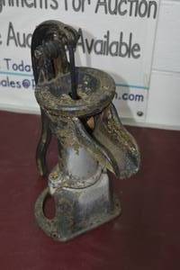 lot 2 image: Vintage WardLove Pump Corp. Rockford Cistern Pump