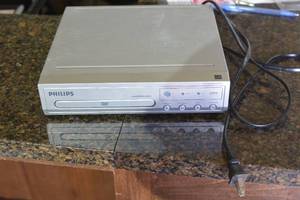 lot 26 image: Compact DVD Player