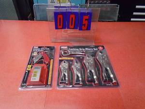 Locking pliers & utility knife. As shown.