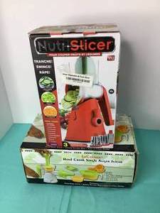 lot 20 image: Juicer and NutriSlicer