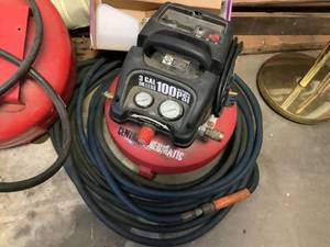 lot 24 image: 3 Gallon 100 PSI Air Compressor and Husky Air Tank