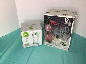 lot 33 image: Highball and Christmas Glasses