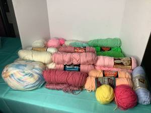 lot 37 image: Large Lot of Pastel Yarn