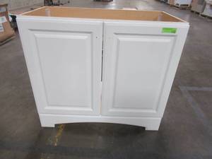 lot 418 image: Glacier Bay 36-12 in. W Vanity Cabinet in White, GB36P2-WH.