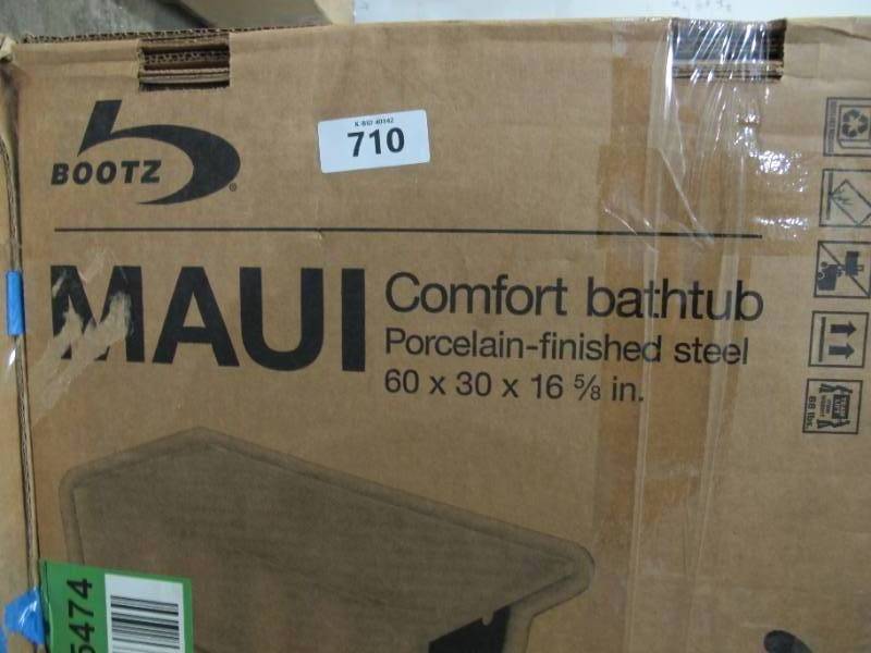 Bootz Industries Maui 60 in. Left Drain Rectangular Alcove Soaking Bathtub in White