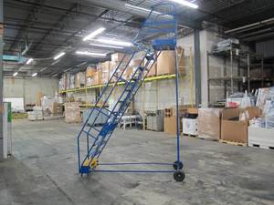 Vestil LAD-12-21-P-EZ Warehouse Ladder, 50 Degree, Perforated, 12 Step, 21, Blue