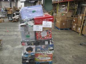 Pallet of Miscellaneous Returns, Overstock and Damaged Items