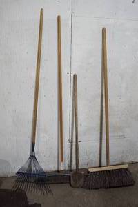 lot 82 image: shop brooms