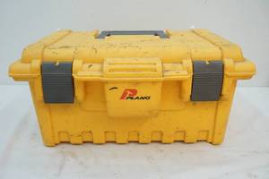 lot 103 image: tool box with tools