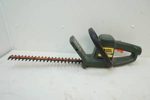 lot 111 image: shrub cutter